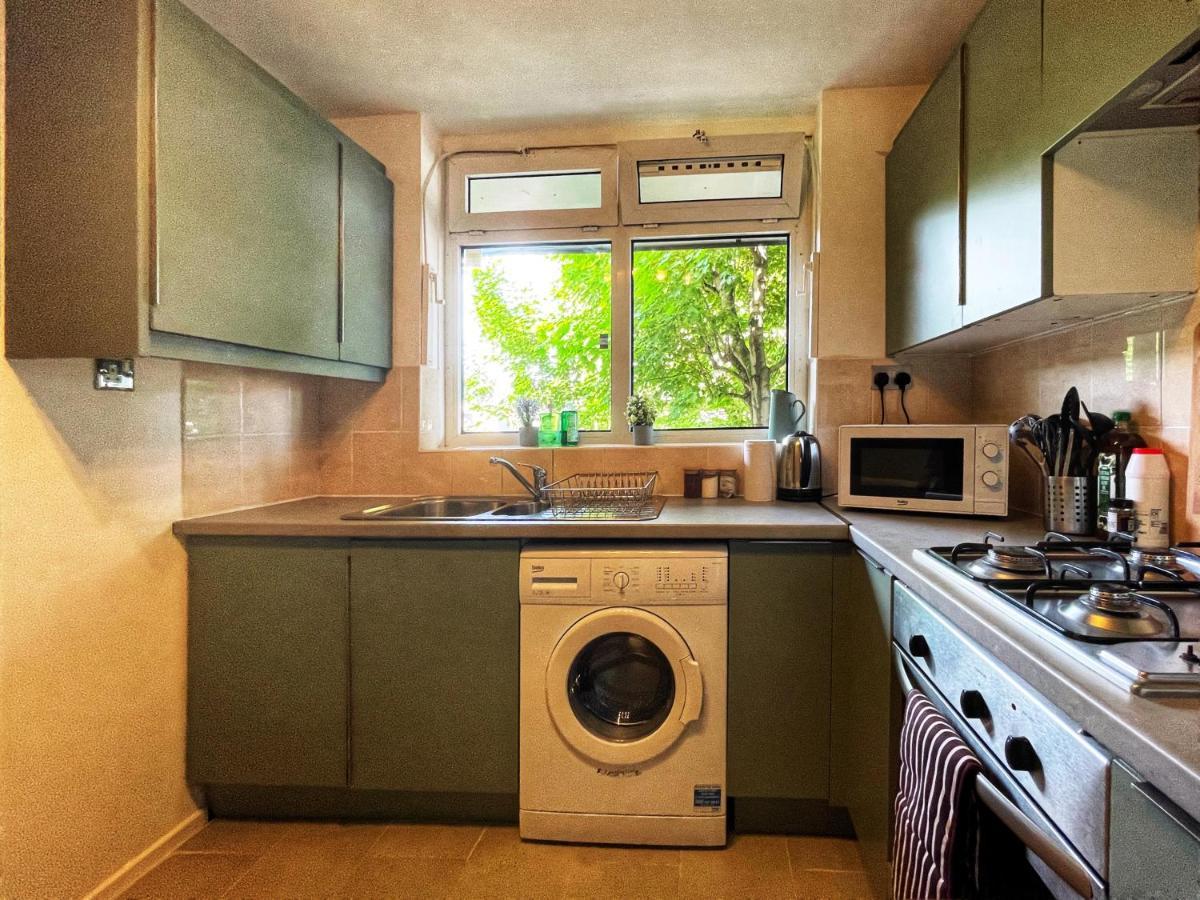 Noah'S Place In Mile End London Ngoại thất bức ảnh